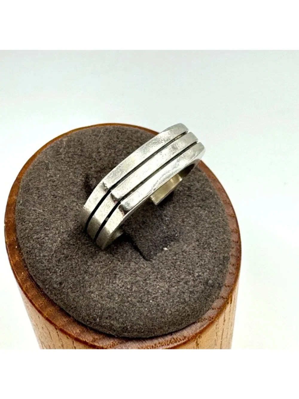 Squared Etched Design Band Sterling Silver 925 Ring Size 8.75